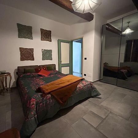 App Di Tania Apartment เรจโจเอมิเลีย ภายนอก รูปภาพ