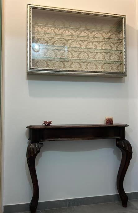 App Di Tania Apartment เรจโจเอมิเลีย ภายนอก รูปภาพ