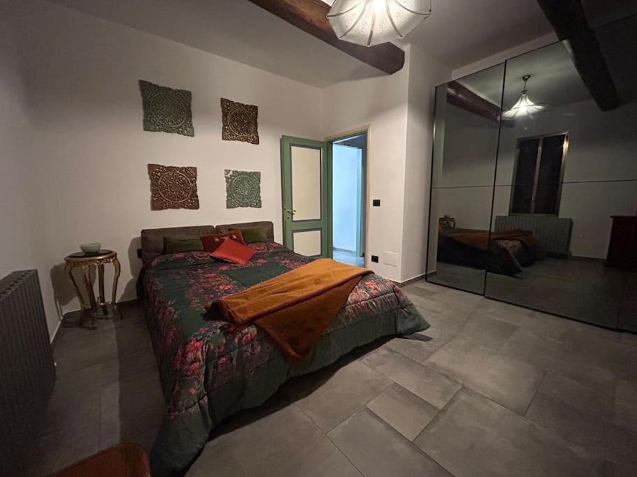 App Di Tania Apartment เรจโจเอมิเลีย ภายนอก รูปภาพ
